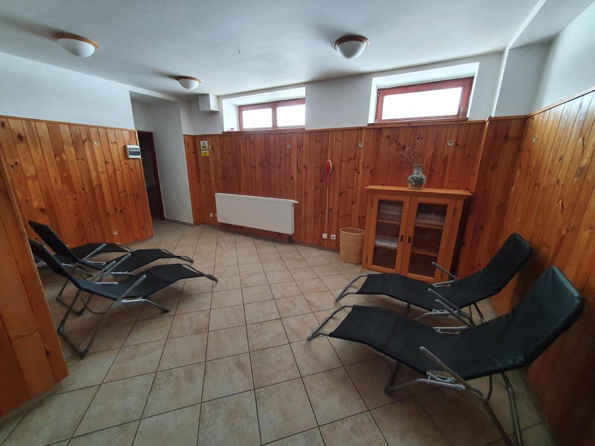 Hotel Zlaty Chlum Ceska Ves Exterior foto