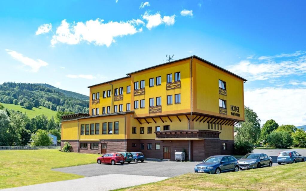 Hotel Zlaty Chlum Ceska Ves Exterior foto
