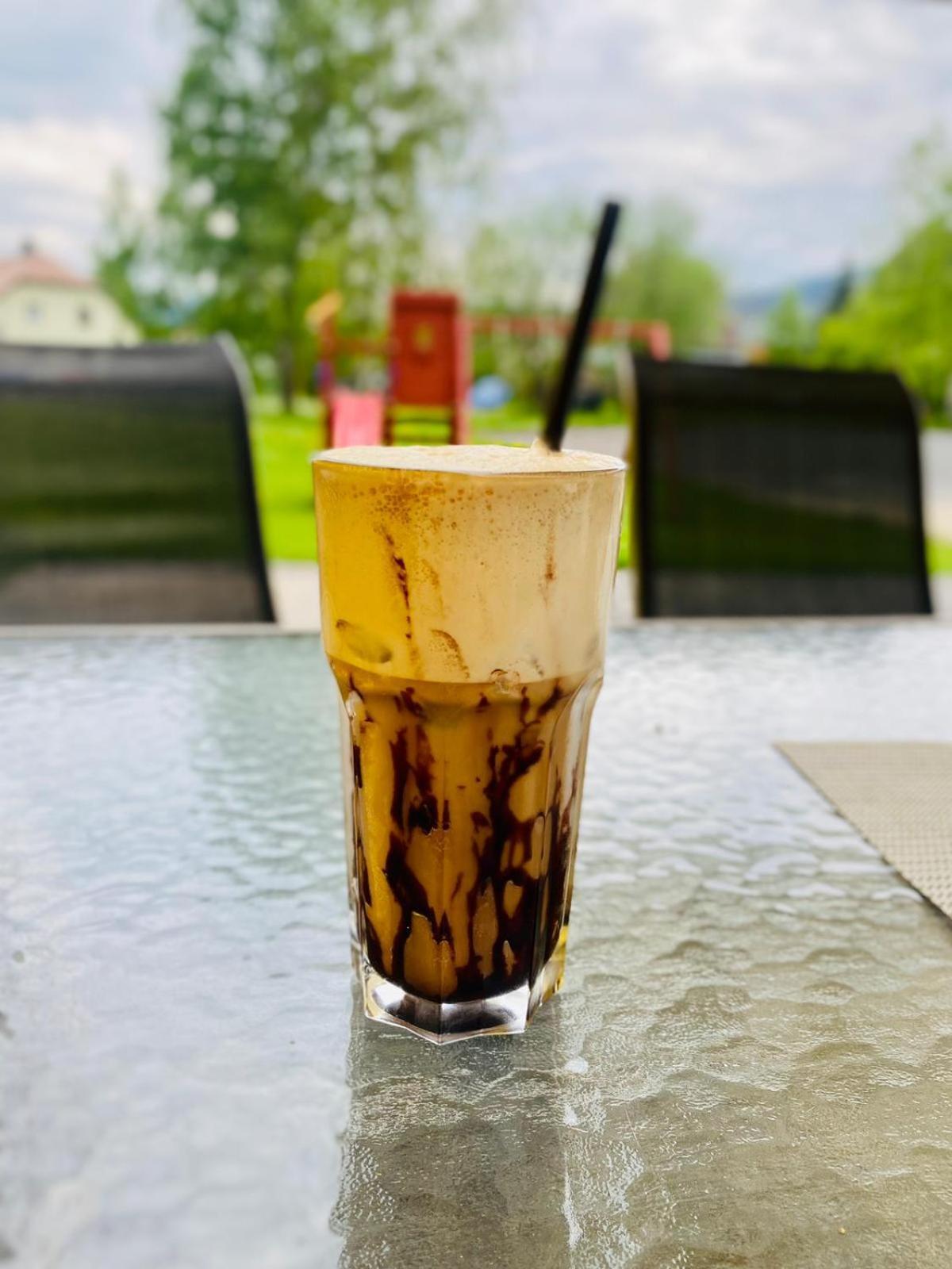 Hotel Zlaty Chlum Ceska Ves Exterior foto